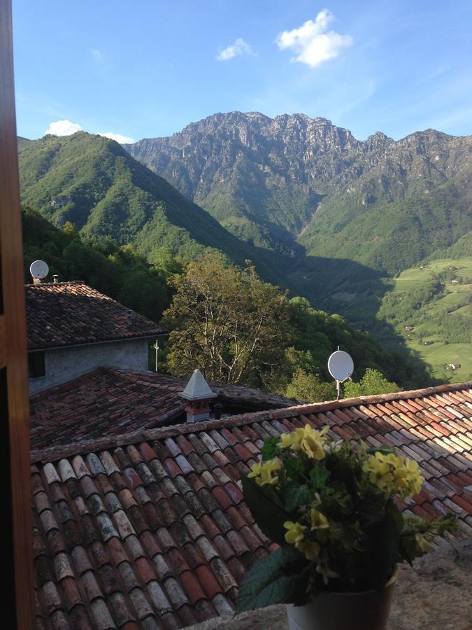 A Casa Di Gianni E Mari Acomodação com café da manhã Vestone Exterior foto