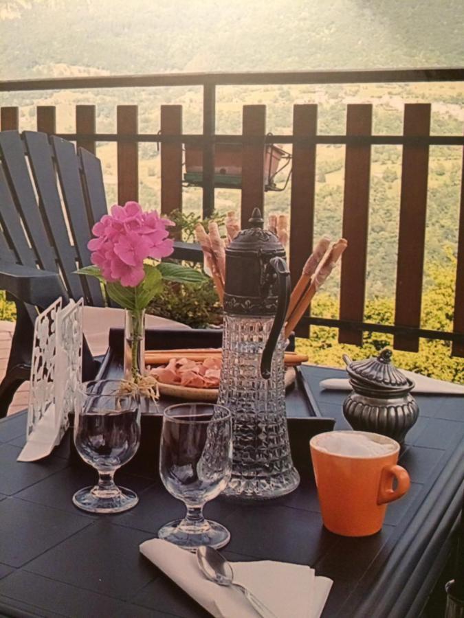 A Casa Di Gianni E Mari Acomodação com café da manhã Vestone Exterior foto